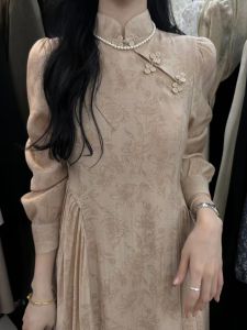 New Chinese Style Womens Dress Floral Embroidery Buttoned Cheongsam Long Sleeve Elegant Daily Wear Polyester Fiber