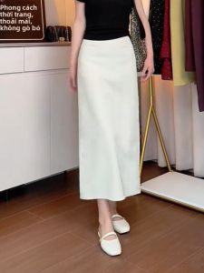 MANMI | Chân Váy Dạng A Tông Trắng Thanh Lịch