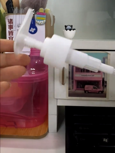 [จัดส่งจากกรุงเทพ] 1000 มล ขวดใส่น้ำยาล้างจาน พร้อม ที่เก็บฟองน้ำ "แถมฟรี" ขวดปั๊มใช้งานง่าย มาพร้อมถ้วยใส่น้ำยาล้างจาน