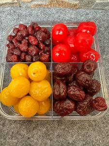 Paket Manisan Toples Sekat 4 (ceremesimanalagiplum merahplum putih)