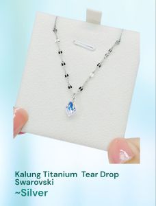 Titanium Kalung Kristal Swarovski Tear Drop Simple Aesthetic Korean Style Anti Luntur & Karat Xpid90