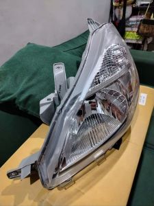 Toyota Avanza 2012-2014 Headlight per side