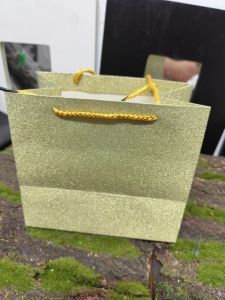 Exclusive Bag Perkhawinan Decoration / Wedding Gift / Exclusive Bag Wedding / Bags / DIY Decoration Hantaran Bag / Bag Flower / Doorgirft Pembungkusan Bag.