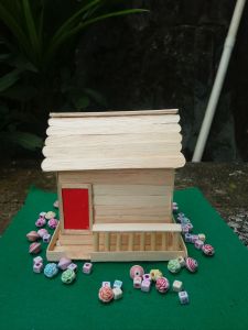 miniatur rumah untuk tugas sekolah kerajinan tangan