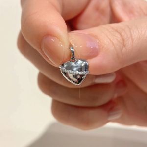 LAZO DIAMOND Forever in Love Diamond Pendant in 9k White Gold - M Size