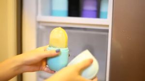 Ice Face Roller Face Skin Care Beauty Ice Facial Roller Face Ice Mold Face and Eye Reusable Silicone Ice Stick Face Massager Facial Roller Reduce Acne