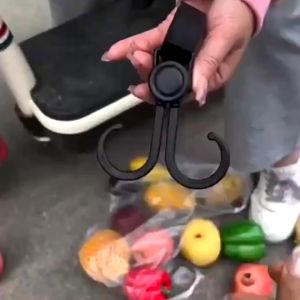 ตะขอแขวนสัมภาระติดรถเข็นเด็ก (360 องศา) - ตะขอรถเข็นเด็ก ตะขอแขวนของอเนกประสงค์ ตะขอเกี่ยวของมอเตอร์ไซค์