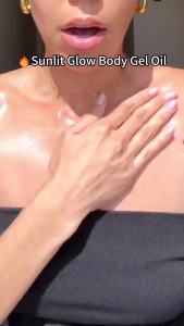 Dầu Dưỡng Thể Shimmer Sunlit Glow Hương Vani Ca Cao 100% Bơ Ca Cao Nguyên Chất Dưỡng Ẩm Làm Mềm Mịn Da Mang Lại Làn Da Rạng Rỡ.