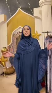 LEEYANARAHMAN VEIL OF DEMURE Square