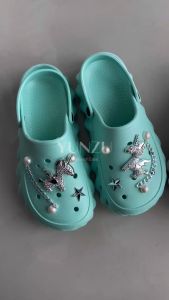 YUNZU Sandal Baim Fuji Wanita Unicorn Chain Jibbitz Series Kekinian Tebal 3cm Anti Slip