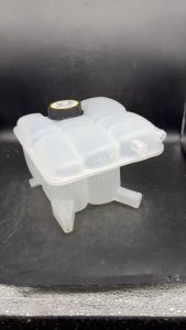 กระป๋องพักน้ำ+ฝา MAZDA 3 ปี 13 ขึ้นไป / FORD FOCUS ท่อใหญ่ 2 ท่อคู่ โต 16 MM. เบอร์ 1ETMAZ006 /PTNEW