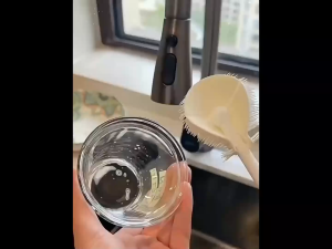 แปรงล้างขวด แปรงซิลิโคนล้างขวด ขนแปรงงอได้ 90 องศา มีรูสำหรับห้อย