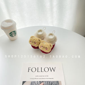 Red Baby Shoes Soft Bottom Warm Autumn Winter Infant Footwear for 0-6-12 Months Old Babies Princess Style Slip-On Velvet Surface