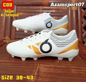 sepatu bola ortuseigh BBS TERBARU/sepatu bola ortuseigh terlaris
