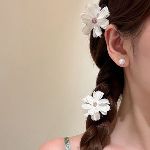 Elegant Small Size Flower Hair Clip for Women Sweet Style Holiday Feelings Hair Accessories Side Bangs Clamp Fairy Tale