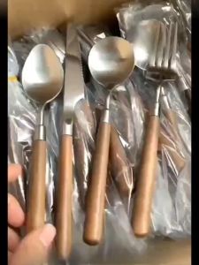 Japanese And Korean High-end 304 Stainless Steel Western Food Spoon Fork With Solid Wood Walnut Handle Dessert Fork Spoon