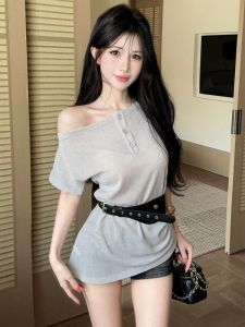 GUZILIAN | Áo Thun Mùa Hè Dáng Xéo Cổ Asymmetric Off-Shoulder Thiết Kế Đai Lưng