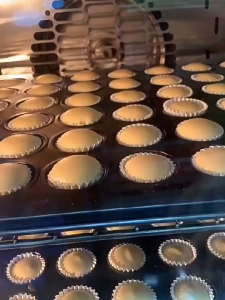 Black 48-Cup Mini Muffin Baking Pan - Non-Stick Carbon Steel Tray 40.5*32cm for Family Treats & Party Snacks