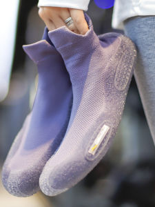 Goren Shark Men Women น้ําหนักเบา Breathable Non SLIP กีฬารองเท้าฟิตเนสสําหรับการฝึกอบรมการขับขี่และการเดินทางระยะไกล