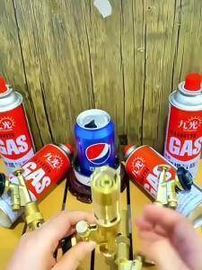 หัวพ่นแก๊ส หัวพ่นไฟ เอนกประสงค์ หัวเป่าแก๊ส สำหรับแก๊สกระป๋องให้ความร้อนสูง 1300 องศา ปรับได้ Gas Torch Flame Gun