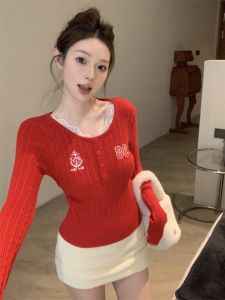 GUZILIAN | Elegant Retro Round Neck Lace Trim Button Embroidered Long Sleeve Knitted Shirt American Style Hot Girl Slim Fit Short Base Shirt