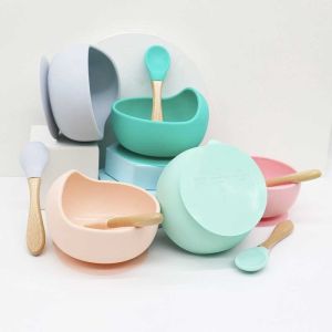 DenDen Suction Bowl Baby Feeding Silicone Food Grade Non-Slip With Spoon Safe Toddlers Self Learning Set Mangkuk Bekas Makanan Sudu Bekas Bayi 儿童硅胶吸盘碗勺套装喂食餐具婴儿食品