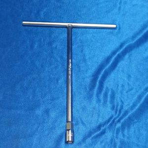 SOCKET WRENCH 9\" FOR OVERLOCK SEWING MACHINE: A COMPREHENSIVE GUIDE