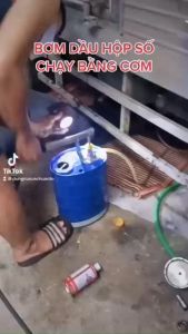 Bình bơm dầu nhớt hộp số BẰNG TAY bình bơm dầu cầu 10L