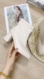 Bốt Nữ Cổ Ngắn Khoá Sau Mũi Vuông Da Mềm Cao Cấp PINKAHA Màu Đen Be Siêu Đẹp Hót Trends 2023