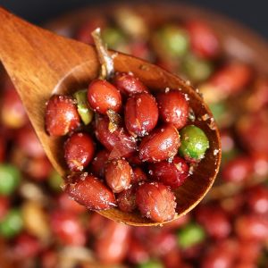 Small Fish Peanut Spicy Snacks Snacks Fried Red Skin Peanut leisure Snacks