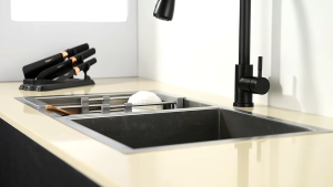 Kran Tarik Kitchen Sink Kran Dapur 304 Tanam Black Stainless Steel Pull-Out Faucet Hot Cold