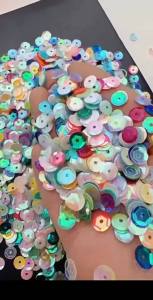 1000pcs 6mm AB Iridescent Sequins Curved Pieces Circular Concave Pieces Bead Pieces DIY Hand Sewn Clothing Accessories