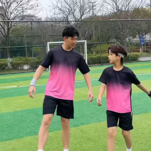 KAMB Setelan olahraga anak laki-laki Sport dengan Desain Gradien