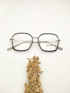 Kacamata Lensa CRMC Photocromic Minus Plus Cylinder Progresif Anti Radiasi free Box Lap dan Cairan Pembersih