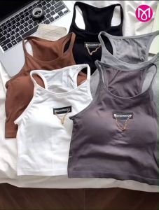 ครอปเสื้อกล้าม เสื้อครอป เสื้อกล้าม มีฟองน้ำในตัว ผ้าร่องยืดตามตัว รุ่น L1074