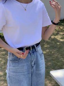 Kaos Oversize Wanita Hitam & Gaya Korea: Panduan Memilih & Menggunakan