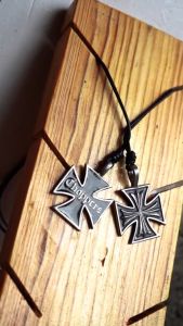 Pewterland Pendant 2D Cross Chopper Kalung 2 Dimensi Bahan Logam Timah Pria dan Wanita