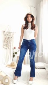 Celana Cutbray Jeans Sobek Tidak Tembus - Celana Cutbray Momo Ripped DMD