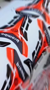 Stiker Tangpad Universal & Tankpad Ninja & R15: Pilihan Terbaik Untuk Motor Anda