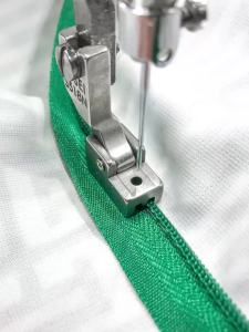 1pcs flat car invisible zipper presser foot all steel S518N invisible zipper lock presser foot industrial sewing machine presser