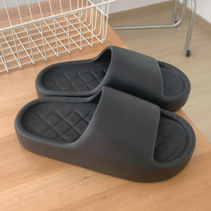 Cute Bear Slippers Indoor Anti-Slip Bathing Soft EVA Couples Summer Sandals Men Women Cartoon Style Home Comfortable Slippers