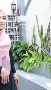 Kerudung Segi Empat Polos VENUS Laser Cut Premium Jilbab Terkini Khalisa Scraft Ori