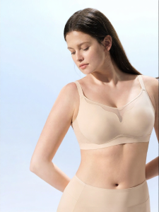 ManiForm | Comfortable Wirefree Thin Full Figure Minimizing Bra Smooth Bunny Ear Cup