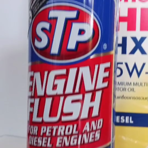 โปรเซ็ตเปลี่ยนถ่าย hyundai h1 น้ำมันเครื่องดีเซล Shell HX5 15W-40 กึ่งสังเคราะห์ ขนาด 6+1ลิตร + น้ำยาฟรัชชิ่ง STP 450ml + กรองเครื่อง hyundai h1 แท้ศูนย์