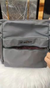 Candy Flowers ครอสบอดี้ Belinda รุ่น 12 ช่องการใช้งาน กันน้ำได้ 90% กระเป๋าสะพายผ้าไนล่อนที่เงาและสวยที่สุด