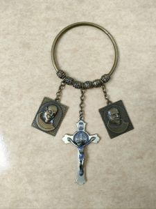 ST. PADRE PIO AND ST. BENEDICT EXORCISM ANTIQUE Cross in ONE FOR Speritual PROTECTION
