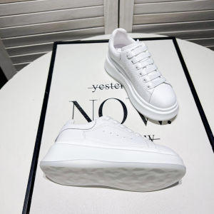 Uncle Jian Chic Platform Heightened Easy Wear Shoes Womens New Spring and Autumn Versatile Sneakers Womens Sports Casual Shoes