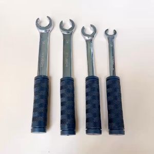 Cờ lê mở ống dầu TUOCHI xiết tán vặn rắc co điều hòa 17-22-24-27 chất liệu thép CRV độ bền cao tay bọc chống trơn trượt - Quý Trần Auto