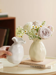 Modern Minimalist Ceramic Small Vase for Fresh And Dried Flowers Living Room Decorative Accessories Flower Arranger Soft Decoration