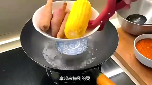 Anti Scalding Clip Meal Bowls Tongs Silicone Kitchen Bowl Gripper Durable Non-slip Scalding Holder